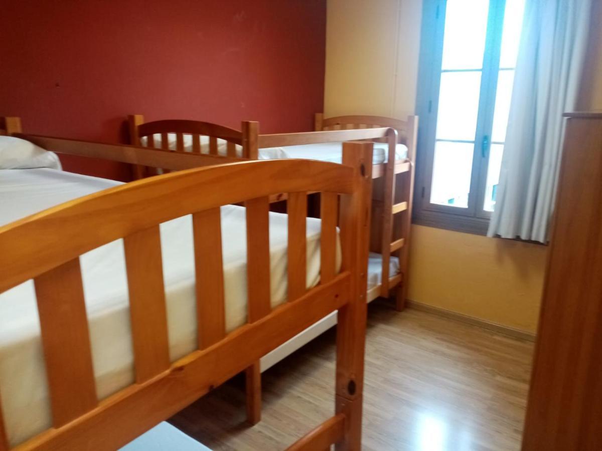 Albergue Pirenarium Sabiñánigo 外观 照片